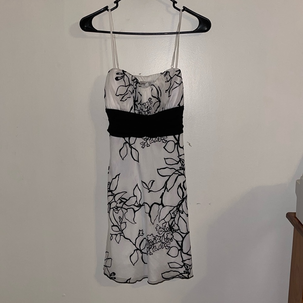 SPEECHLESS DRESS/NWOT